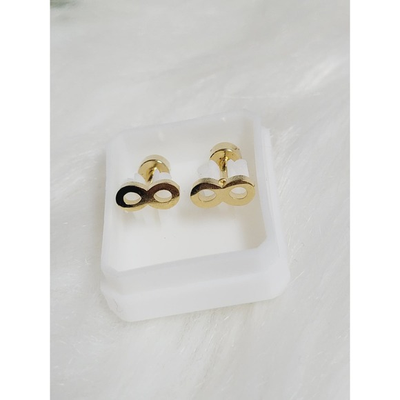 2 Pieces Infinity and Cross Earrings Studs Stainless Steel 02037 - Picture 3 of 7